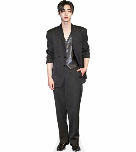 Park Sung-Hoon (Black Outfit) Pappaufsteller